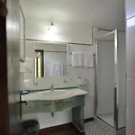 Eva Hotel 3*