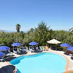 Hotel Eva 3*