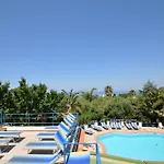 Eva Hotel 3*