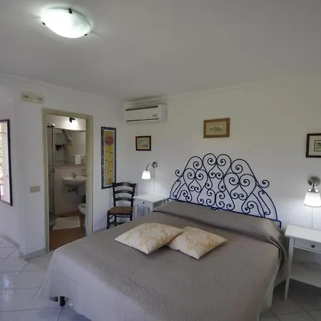Eva Hotel