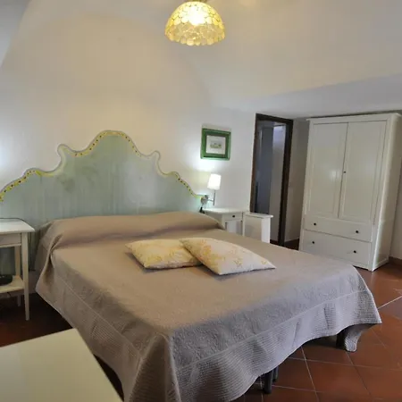Hotel Eva 3*